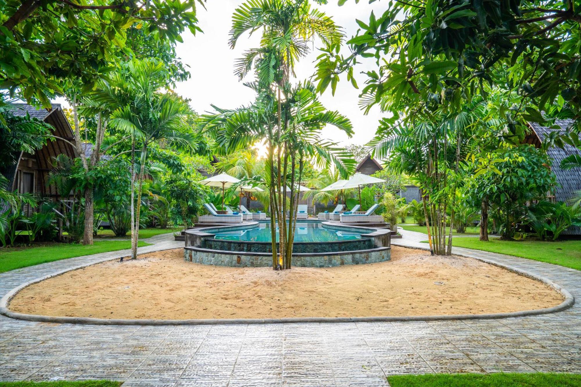 Lumbung bukit resort Uluwatu  Luaran gambar